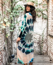 Load image into Gallery viewer, Pre Order Curve Enhancing Goddess Kimono
